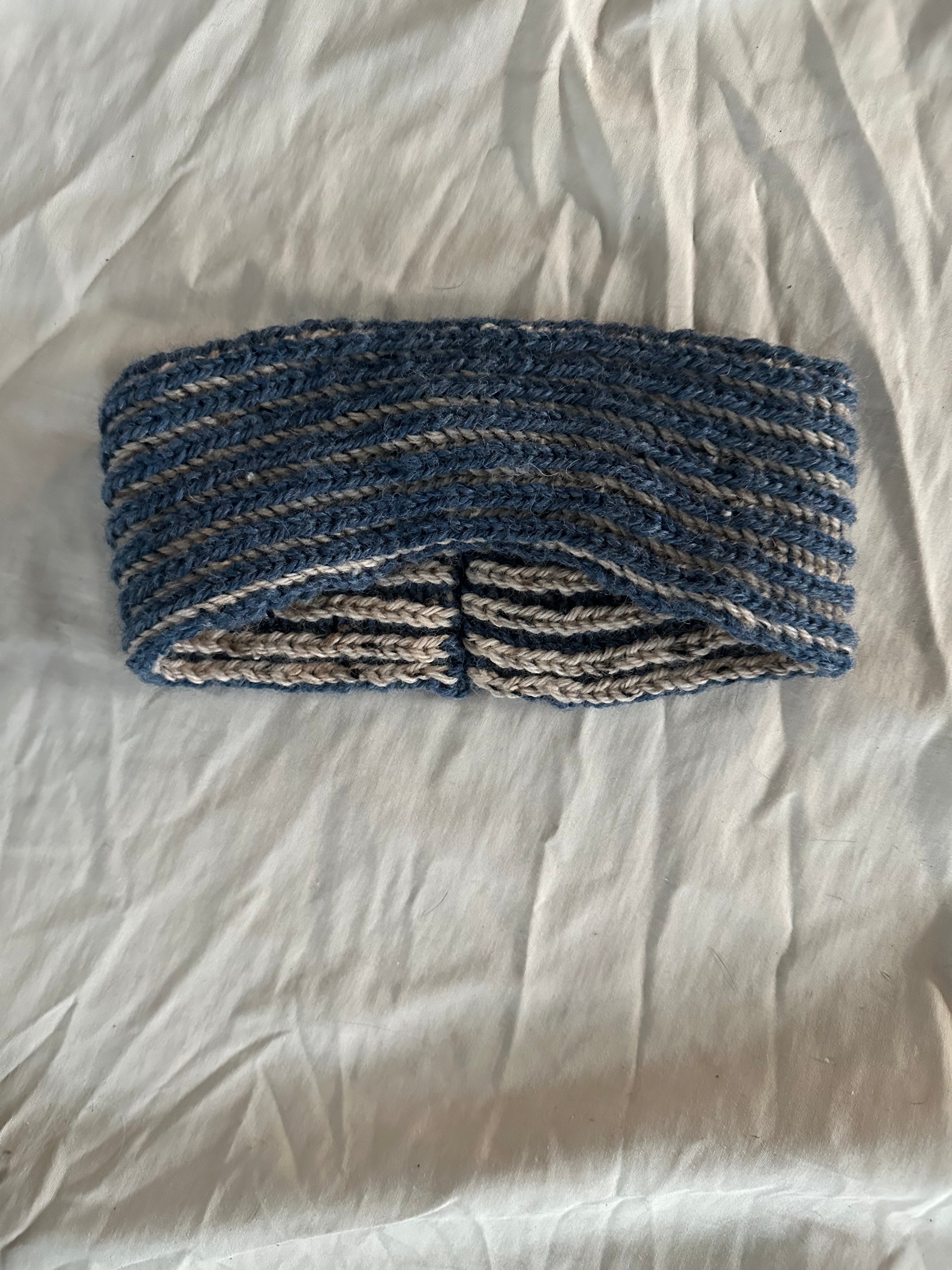 Reversible headband